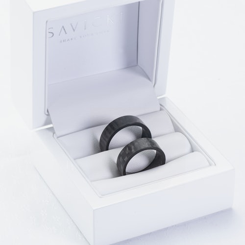 Obrączki ślubne: carbon, płaskie, 7 mm